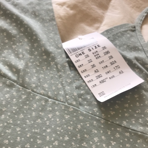 Brandy Melville floral amara dress - Picture 2 of 4